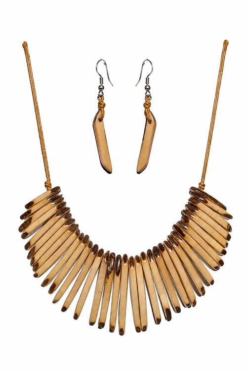 Conjunto Collar y Pendientes de Tagua Artesanal